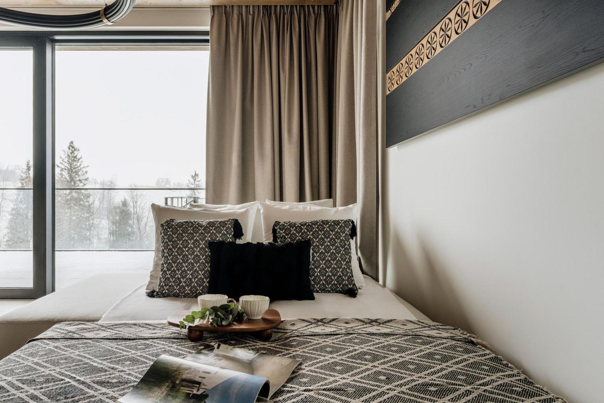 Crystal Pine - Loftaffair Collection Apartment