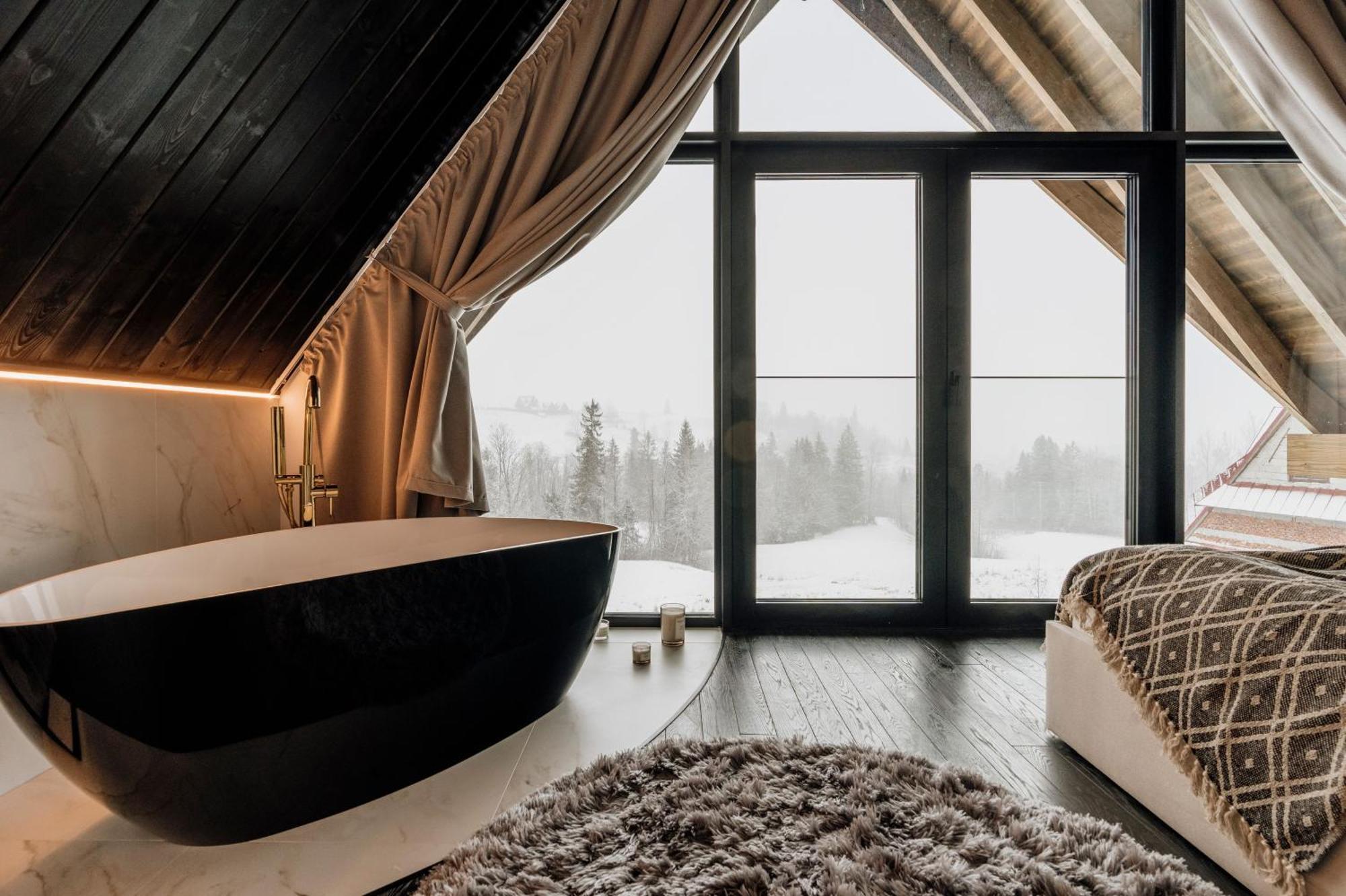 Crystal Pine - Loftaffair Collection Apartment